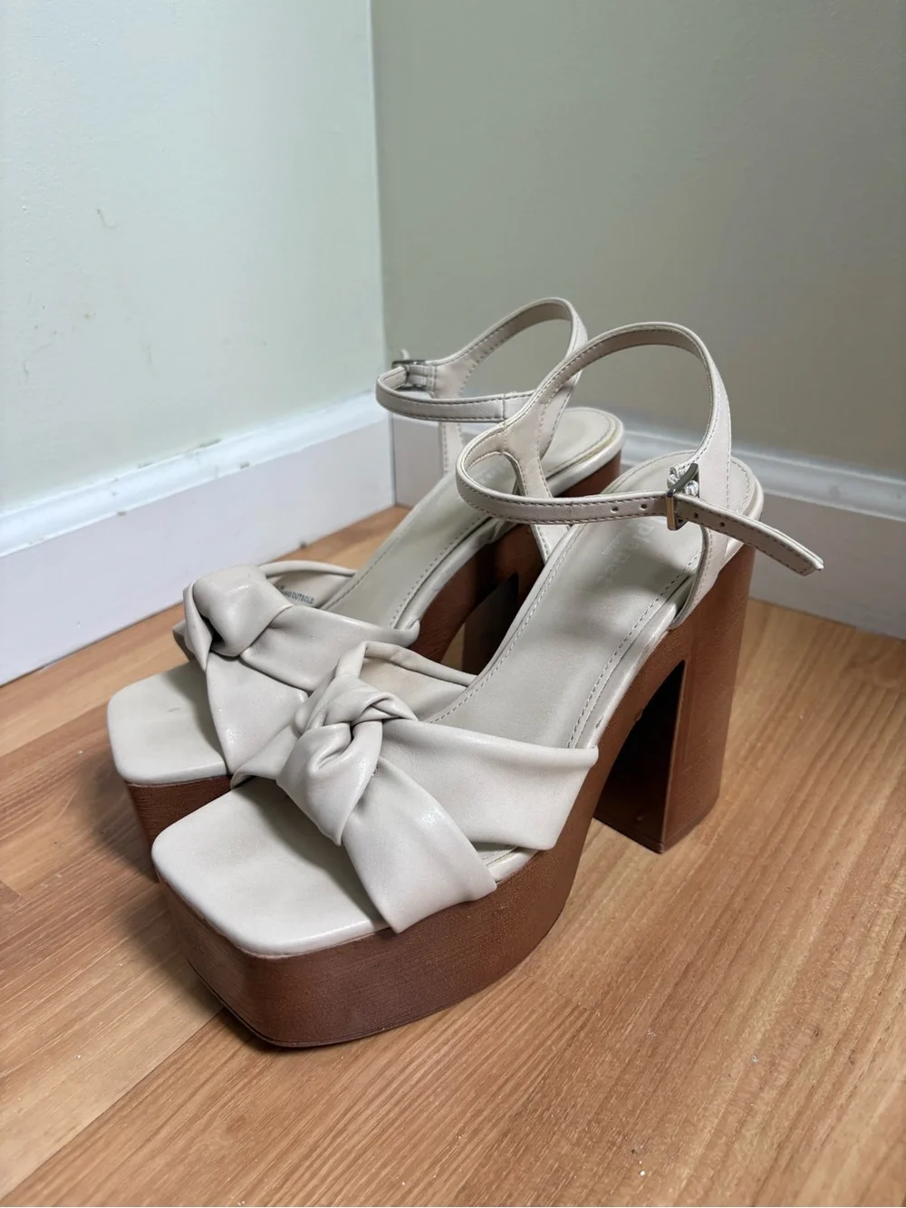 Knotted Cream Platform Block Heel Sandals with Brown Sole